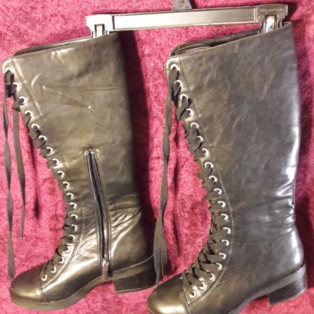 Knee high dress boots s 6 Forever 21